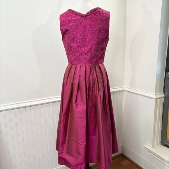 Original Steindl Dress Size M German 100% Silk Dirndl Oktoberfest Milk Maid Pink - Picture 3 of 16